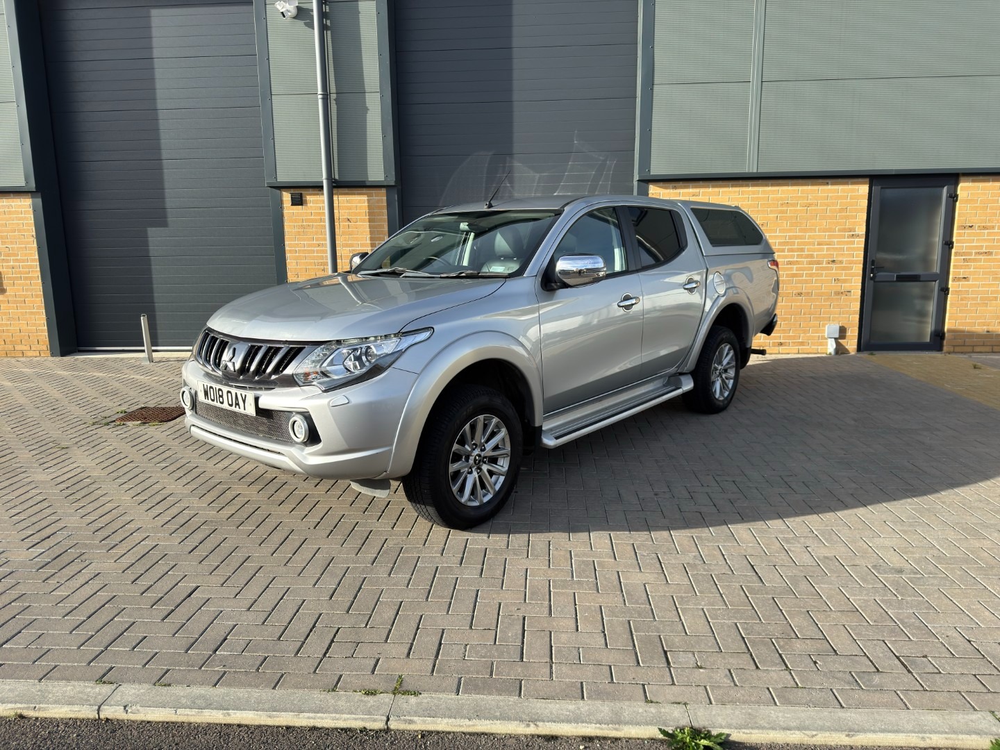 Used Mitsubishi L200 2018 for sale - 76482820: Photo 1