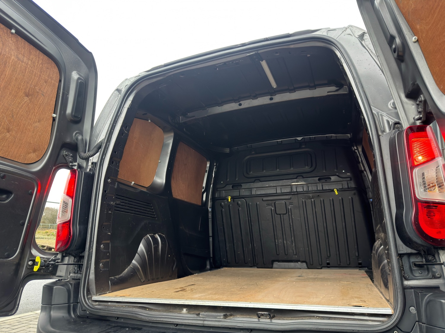 Used Citroen Berlingo 2020 for sale - 75314422: Photo 32