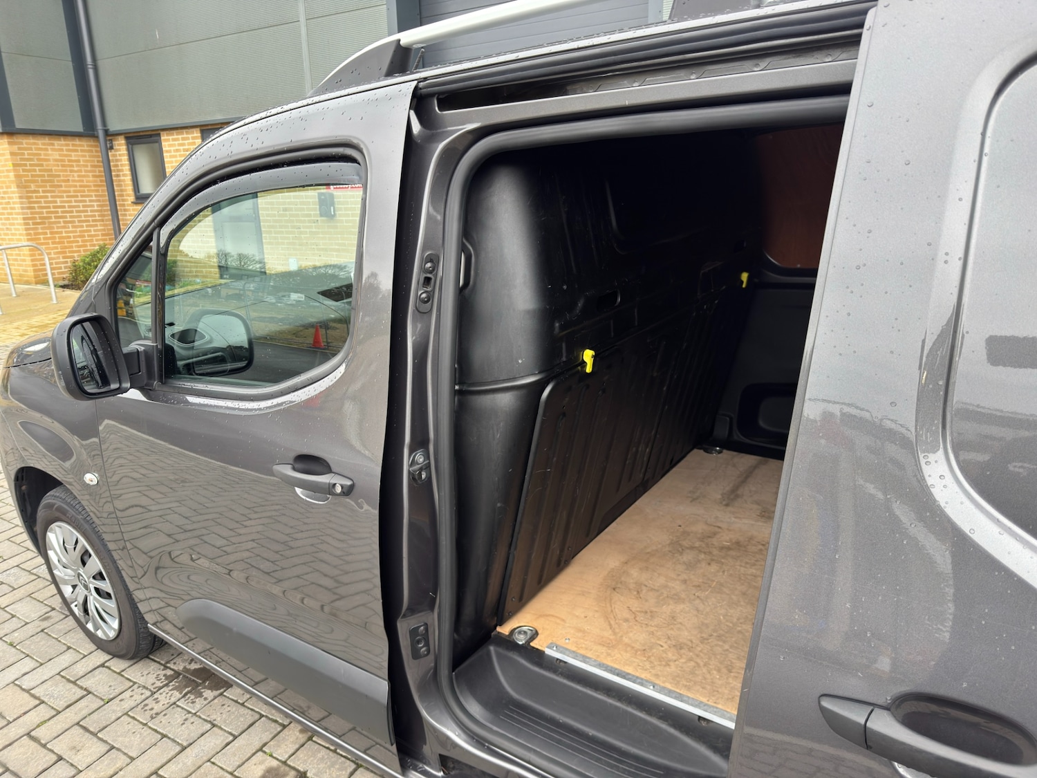 Used Citroen Berlingo 2020 for sale - 75314422: Photo 33