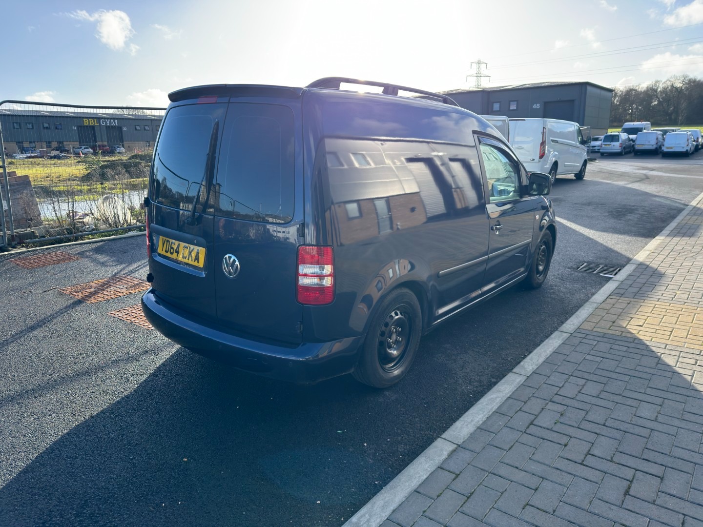 Used Volkswagen Caddy 2014 for sale - 77011354: Photo 3