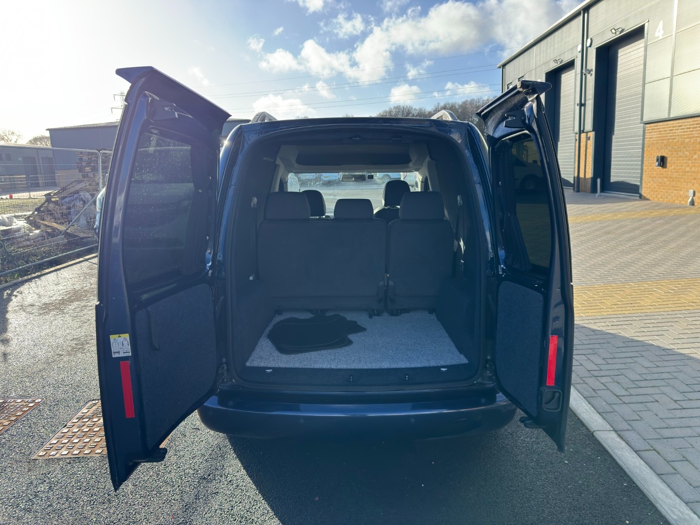 Used Volkswagen Caddy 2014 for sale - 77011354: Photo 7