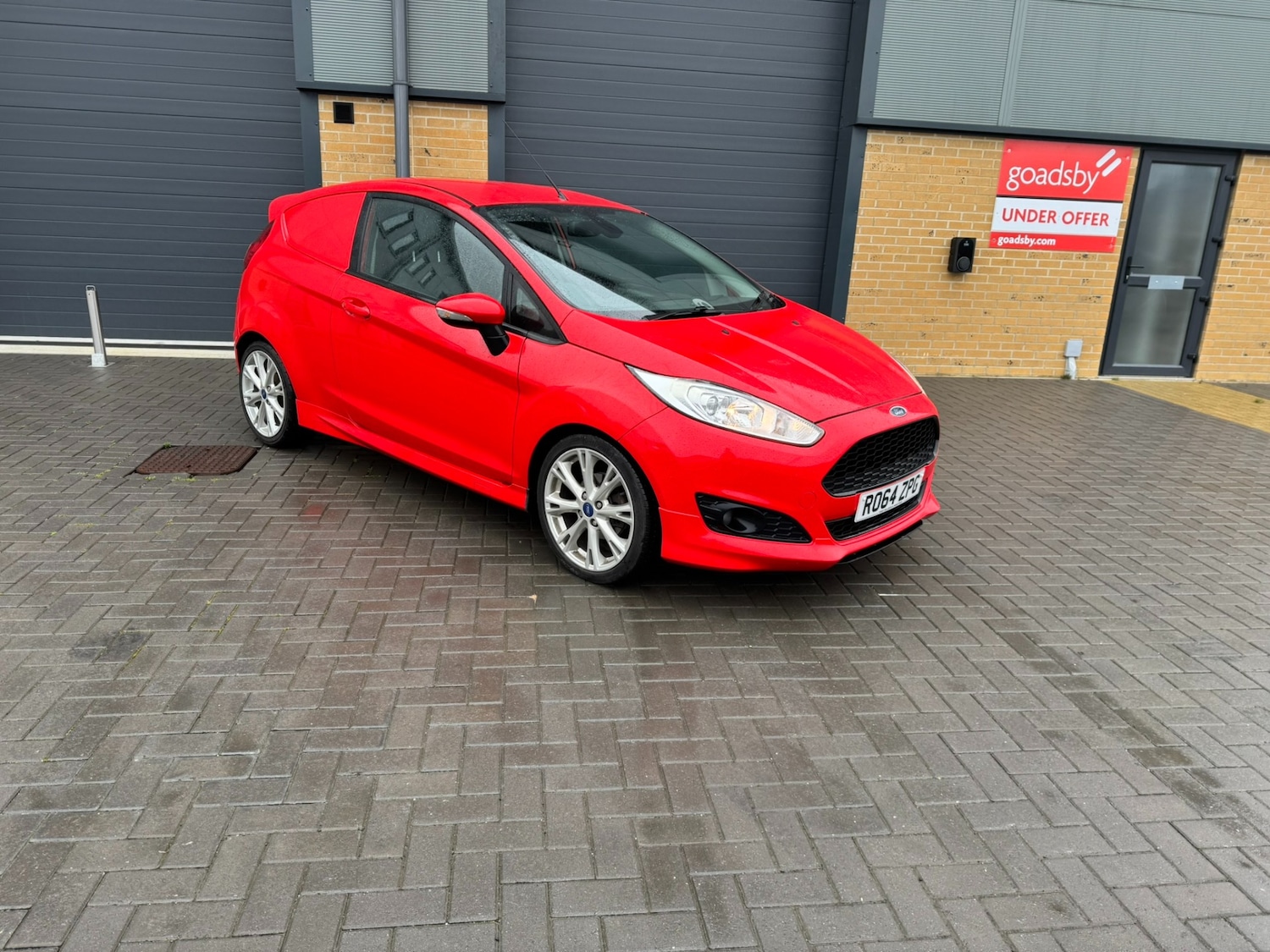 Used Ford Fiesta 2014 for sale - 77797990: Photo 6