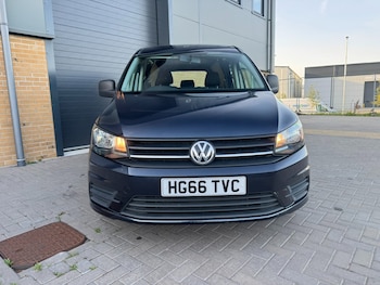 Used Volkswagen Caddy Maxi 2017 for sale - 79057432: Photo