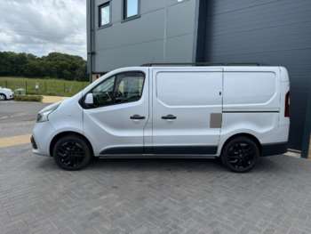 Used Renault Trafic 2018 for sale - 74768982: Photo