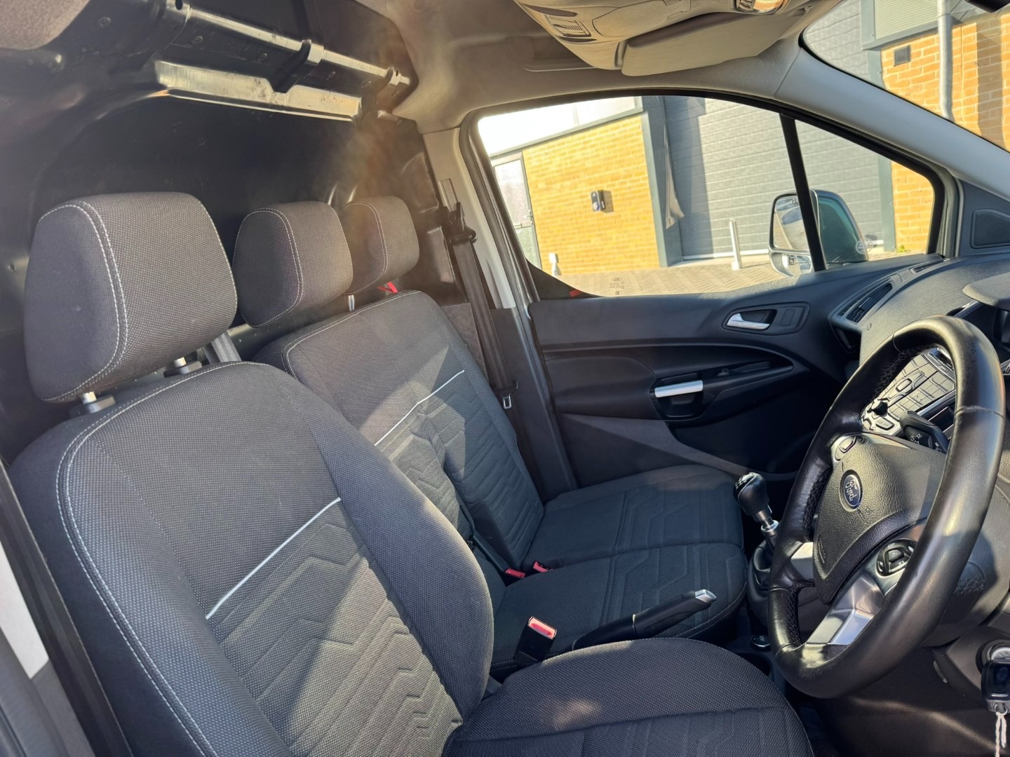 Used Ford Transit Connect 2017 for sale - 77018447: Photo 28