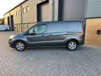 Used Ford Transit Connect 2017 for sale - 77018447: Photo