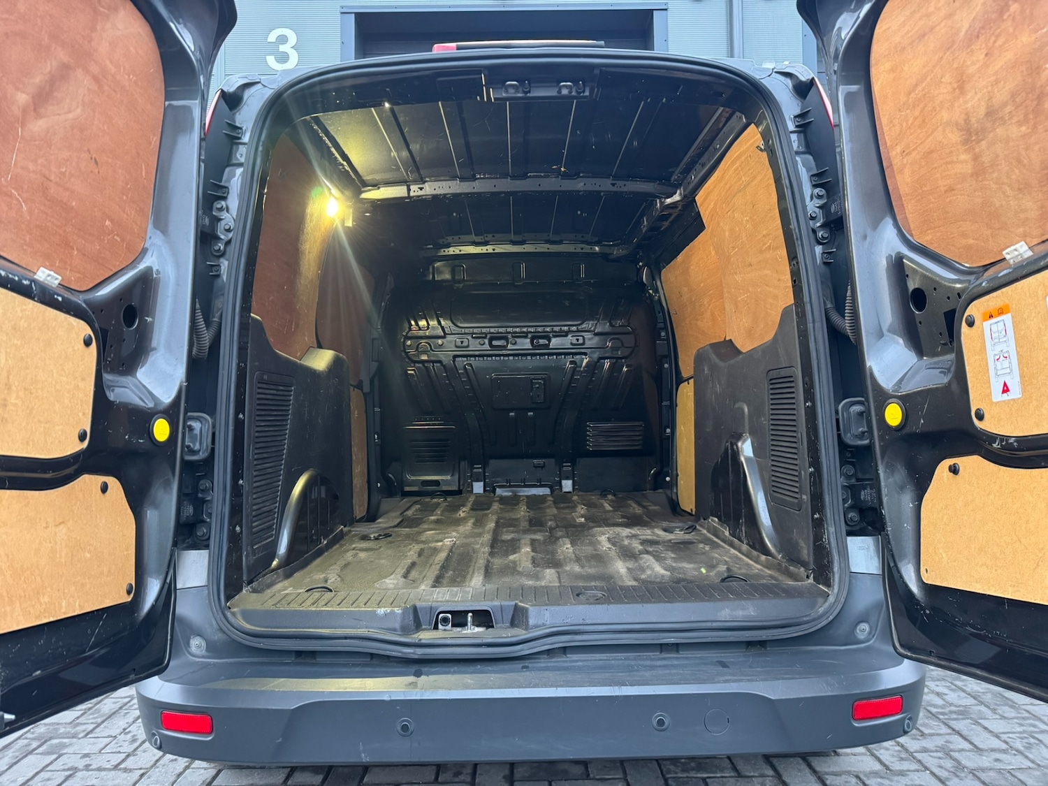 Used Ford Transit Connect 2017 for sale - 77018447: Photo 45