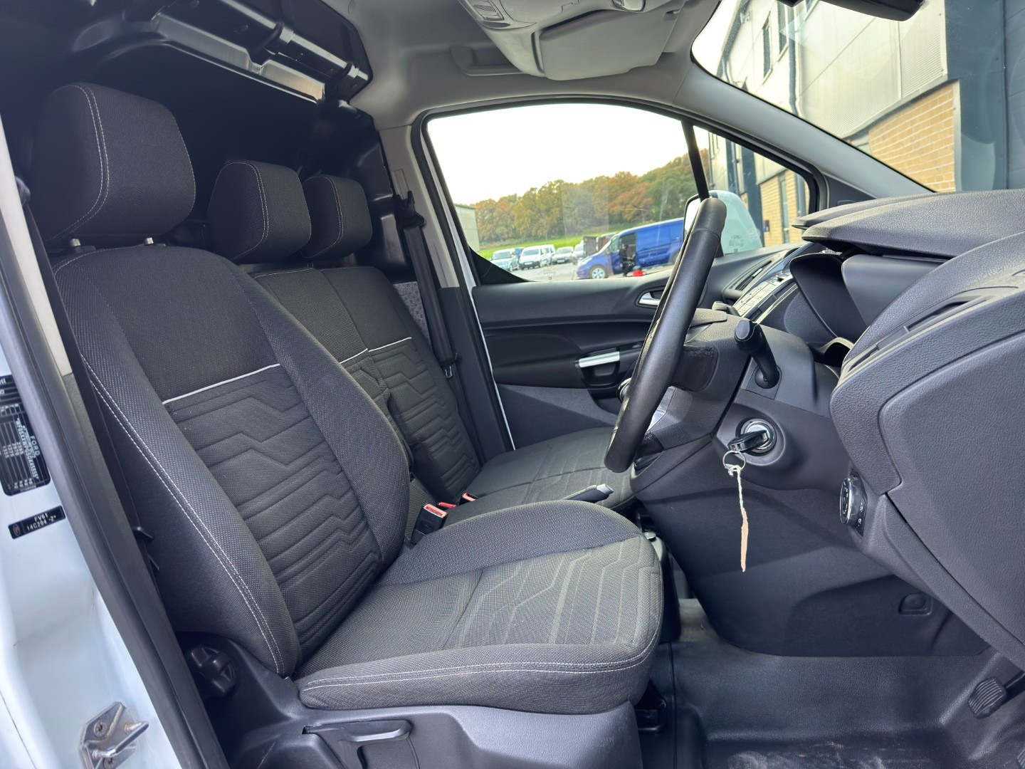 Used Ford Transit Connect 2016 for sale - 76351469: Photo 11