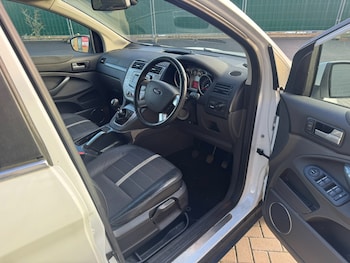 Used Ford Kuga 2012 for sale - 77173561: Photo