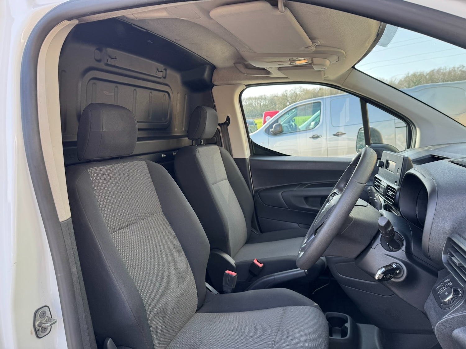 Used Vauxhall Combo 2019 for sale - 77393951: Photo 34