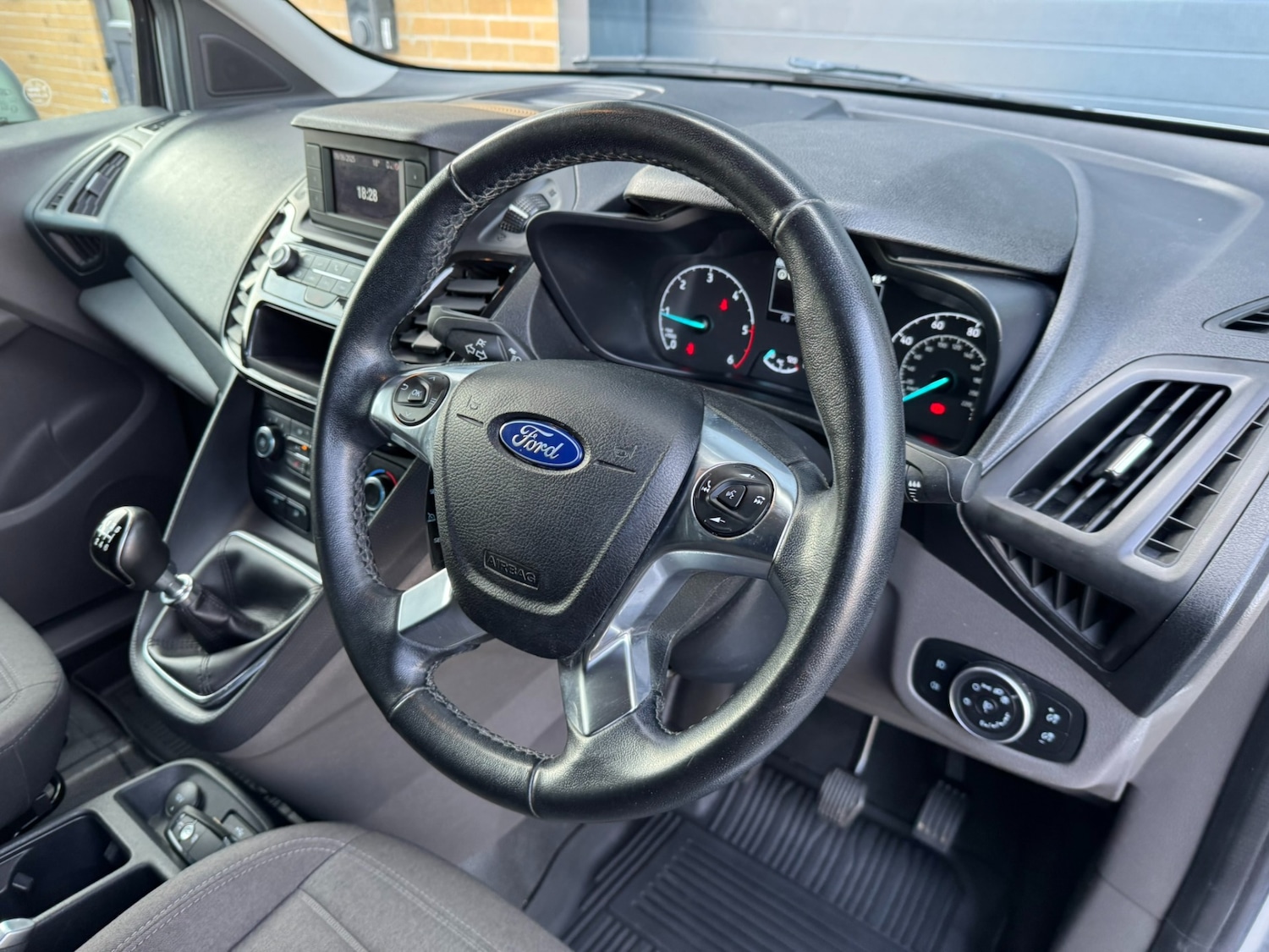 Used Ford Transit Connect 2020 for sale - 74853025: Photo 28