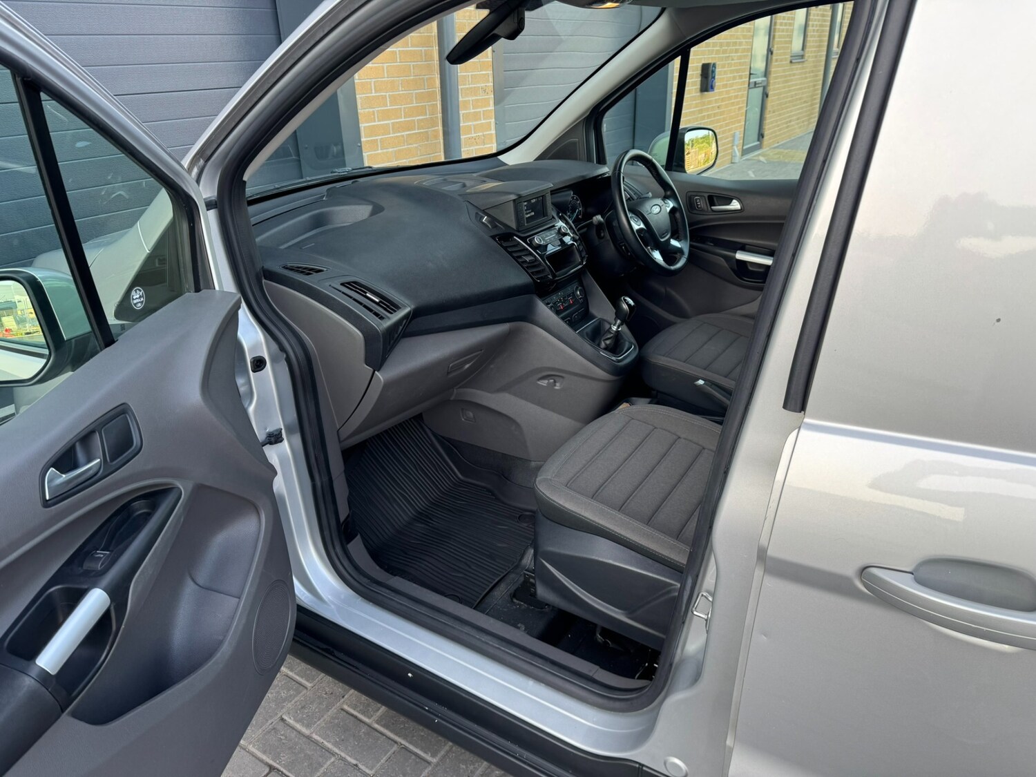 Used Ford Transit Connect 2020 for sale - 74853025: Photo 35