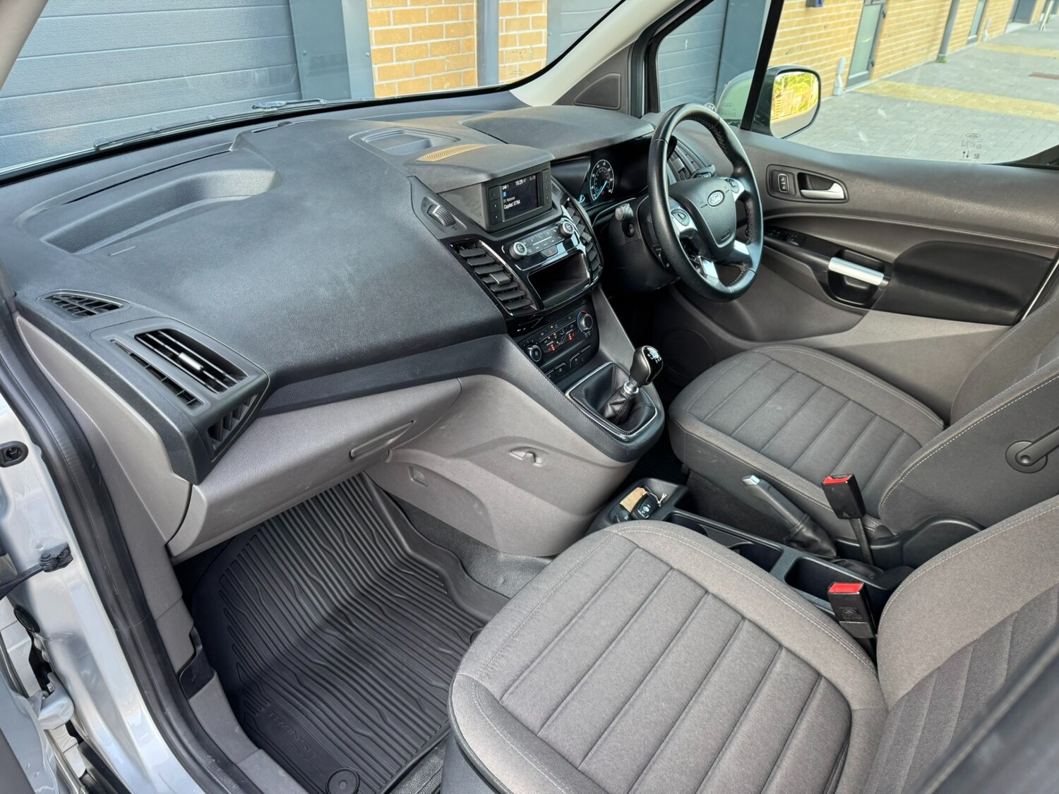 Used Ford Transit Connect 2020 for sale - 74853025: Photo 37