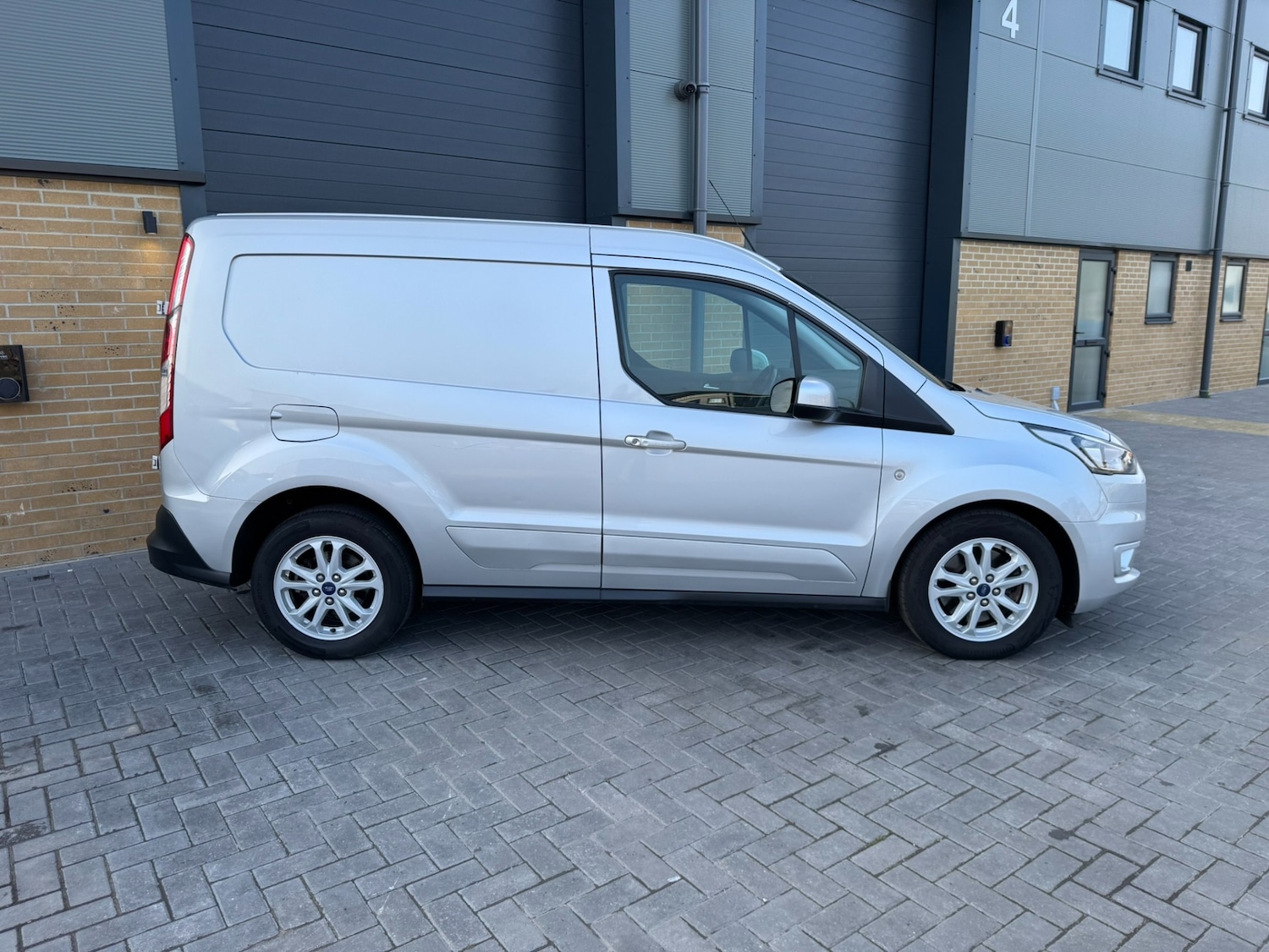 Used Ford Transit Connect 2020 for sale - 74853025: Photo 5