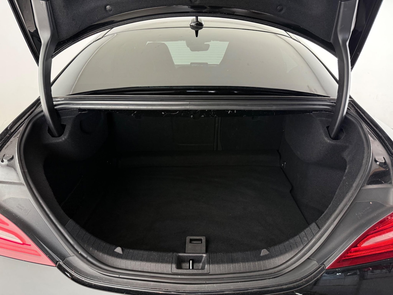 Used Mercedes-Benz CLA 2017 for sale - 76632895: Photo 16