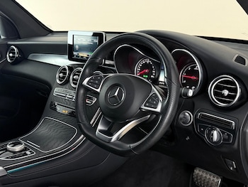 Used Mercedes-Benz GLC 2017 for sale - 79121962: Photo