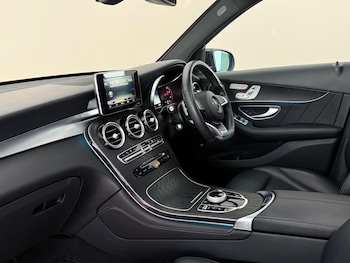 Used Mercedes-Benz GLC 2017 for sale - 79121962: Photo