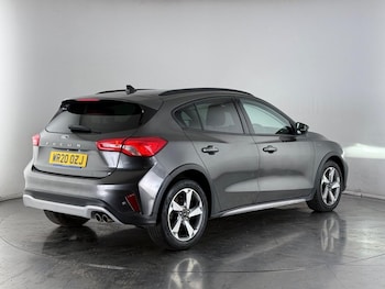 Used Ford Focus 2020 for sale - 75328286: Photo 3