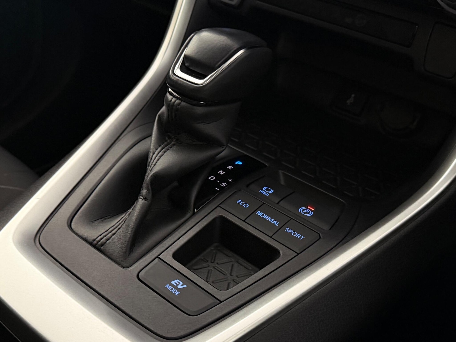 Used Toyota RAV4 2021 for sale - 77243592: Photo 35