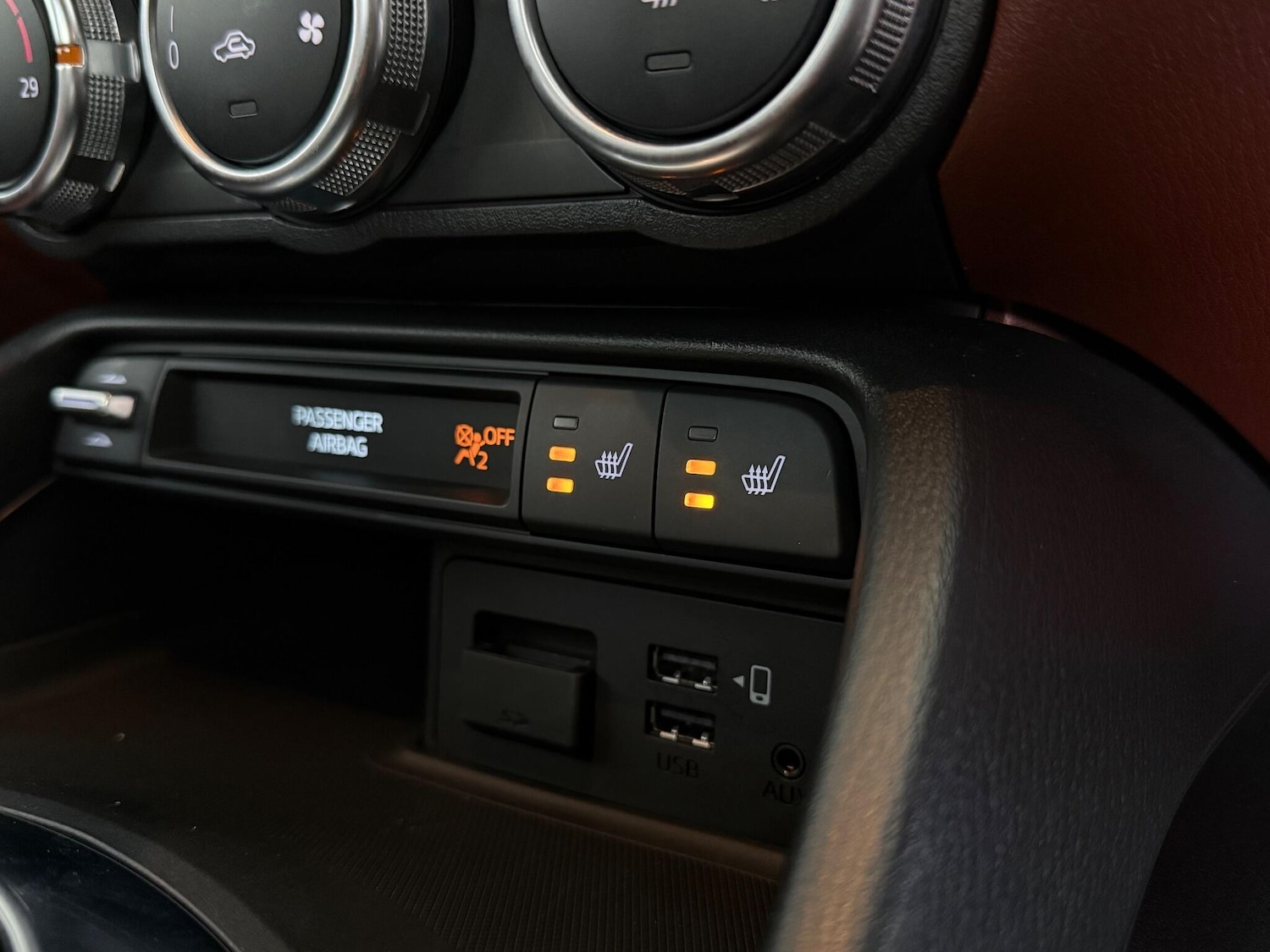 Used Mazda MX-5 2019 for sale - 76468234: Photo 38