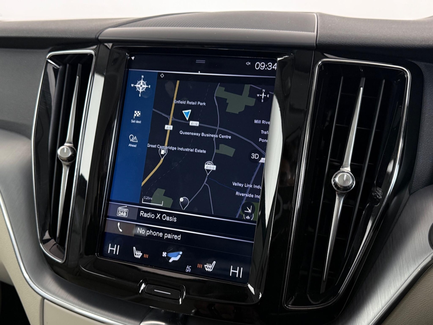 Used Volvo XC60 2018 for sale - 77216442: Photo 24