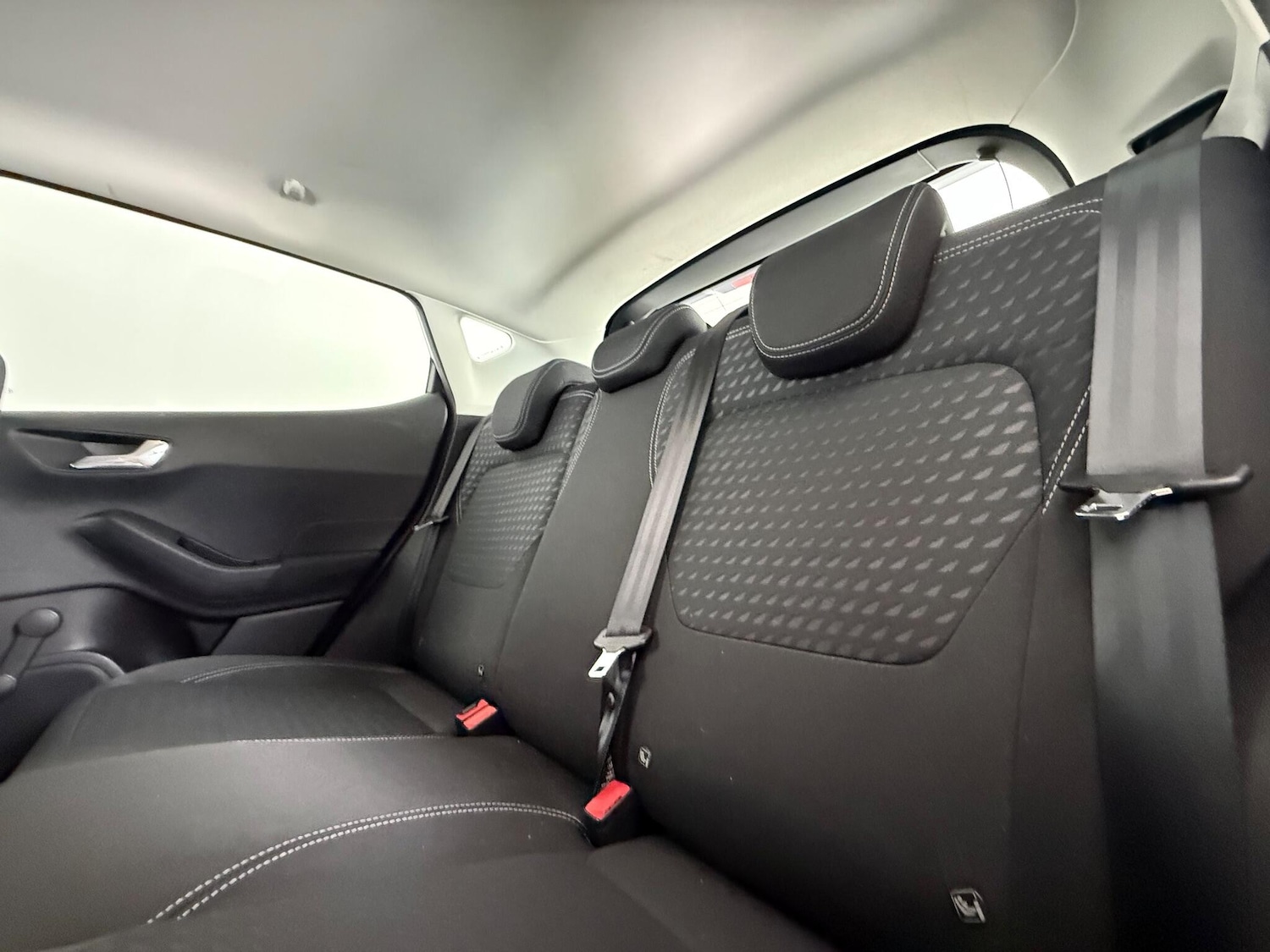 Used Ford Fiesta 2018 for sale - 77243220: Photo 10