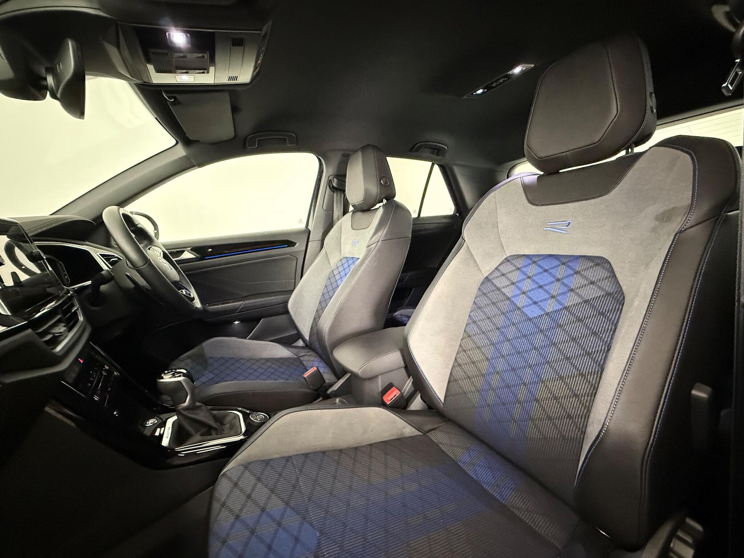 Used Volkswagen T-Roc 2022 for sale - 77246198: Photo 13