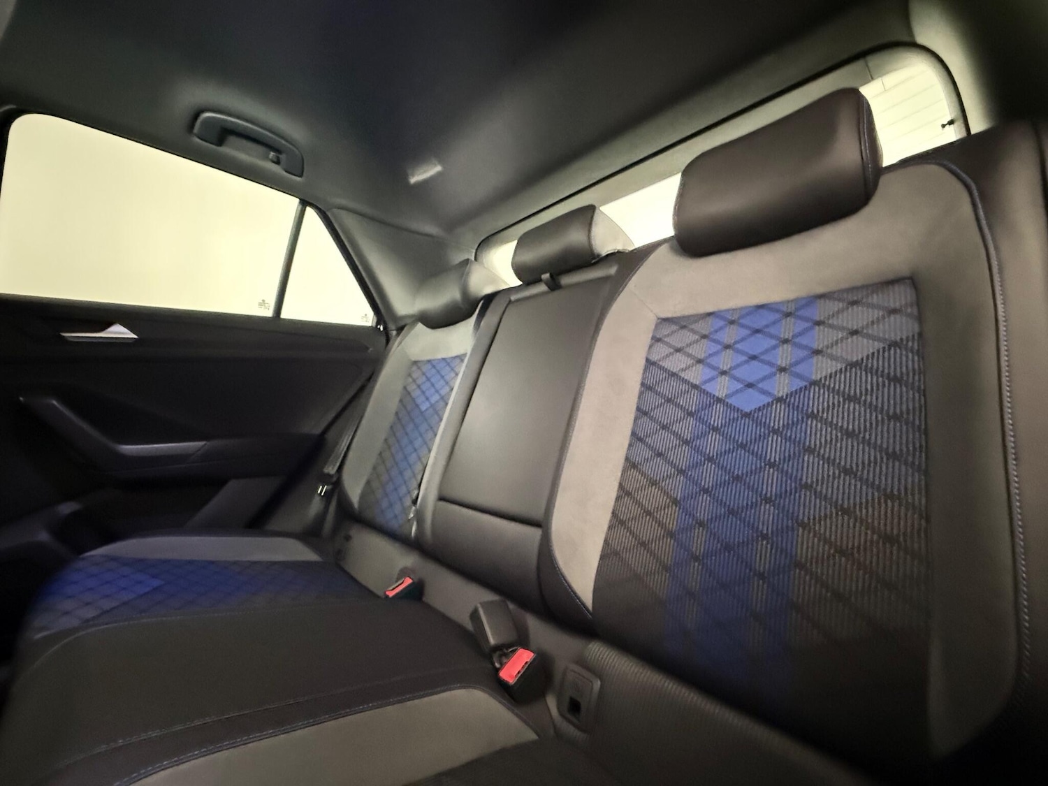 Used Volkswagen T-Roc 2022 for sale - 77246198: Photo 14