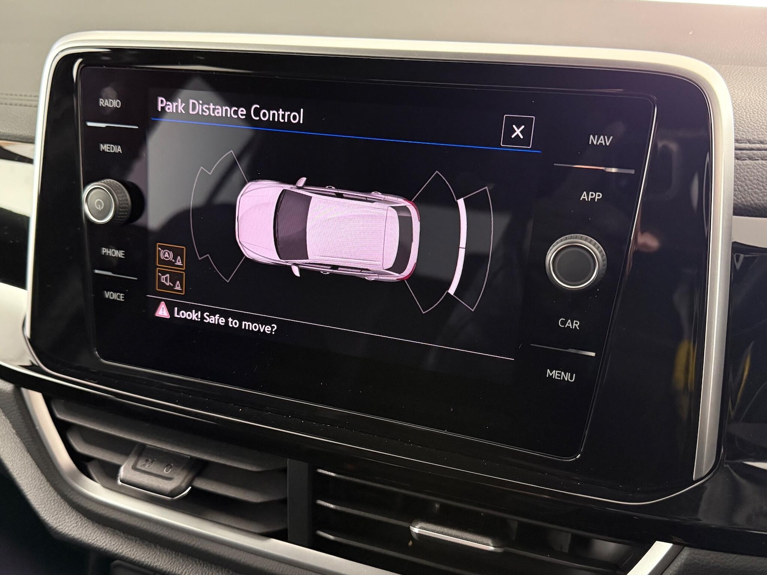 Used Volkswagen T-Roc 2022 for sale - 77246198: Photo 36