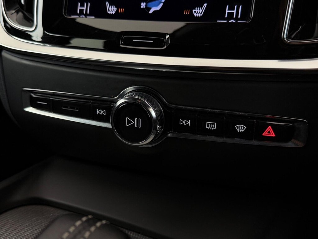 Used Volvo V60 2021 for sale - 76003425: Photo 40