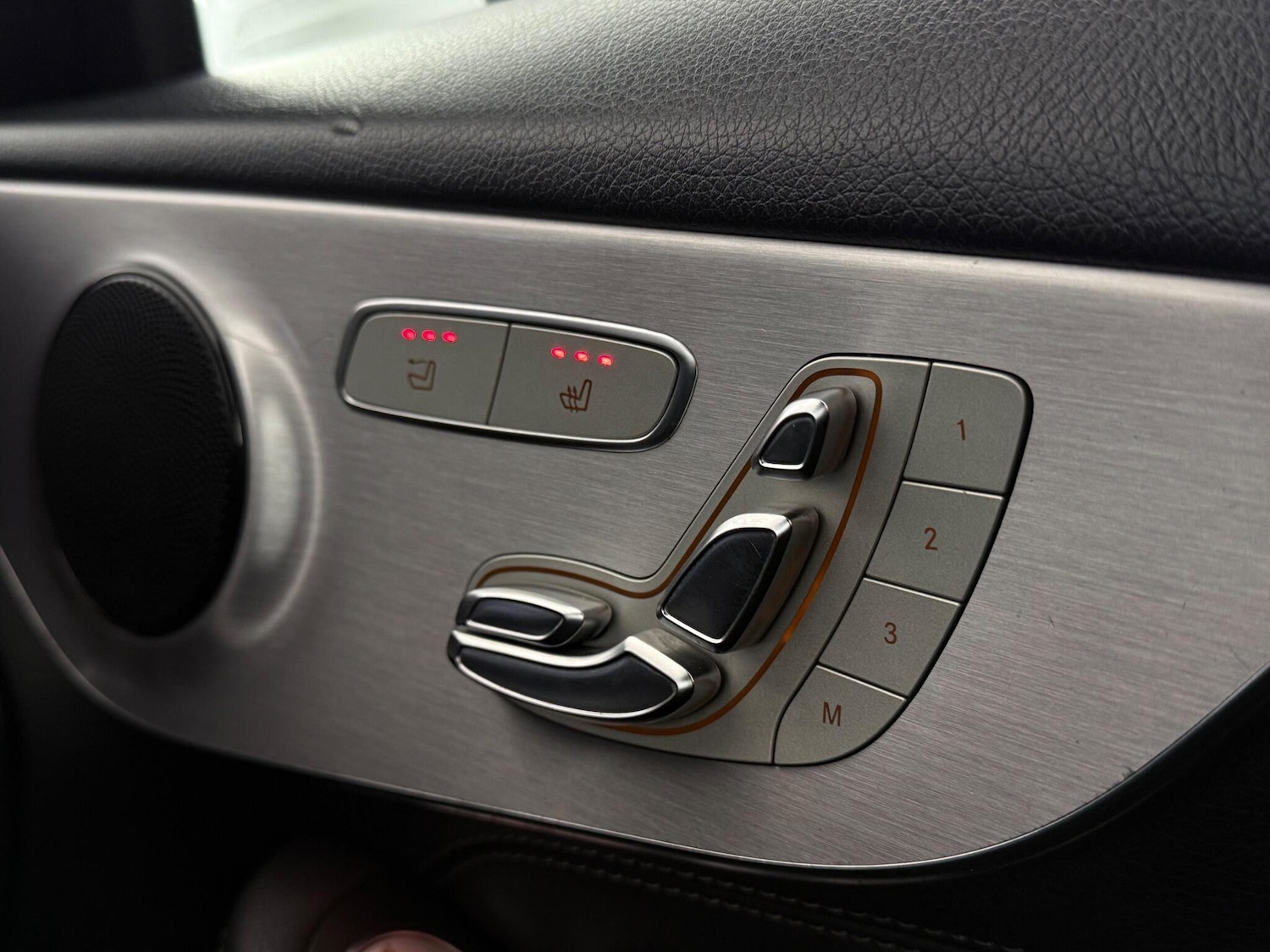 Used Mercedes-Benz C Class 2018 for sale - 77221472: Photo 13