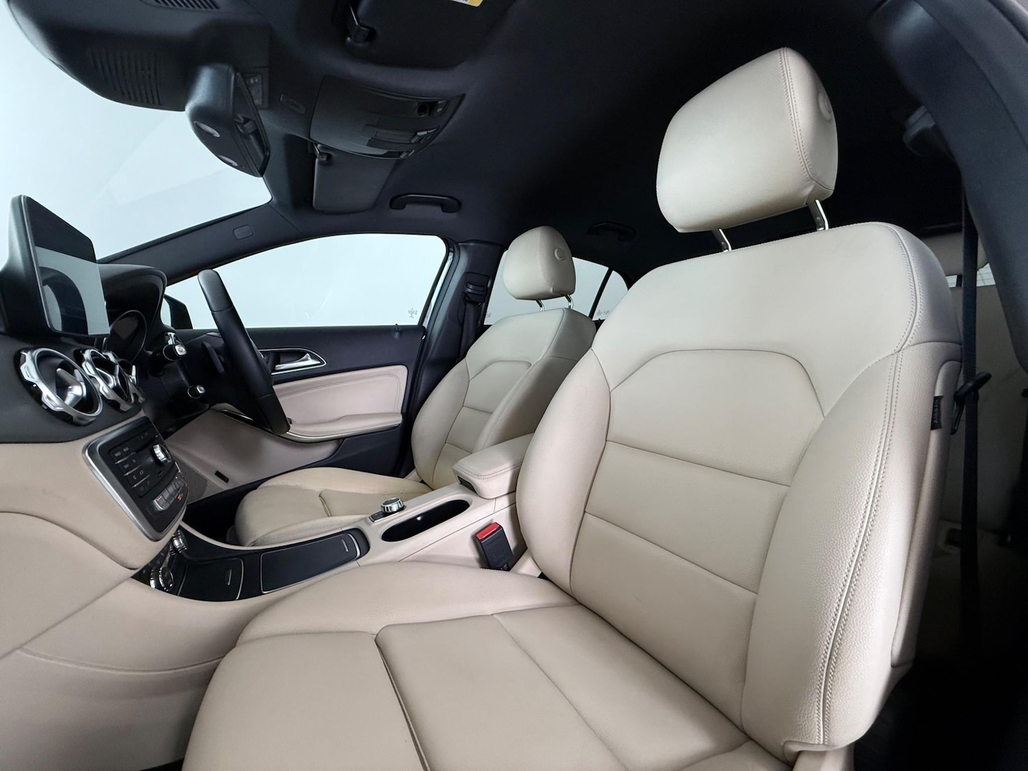 Used Mercedes-Benz GLA 2017 for sale - 77984728: Photo 12