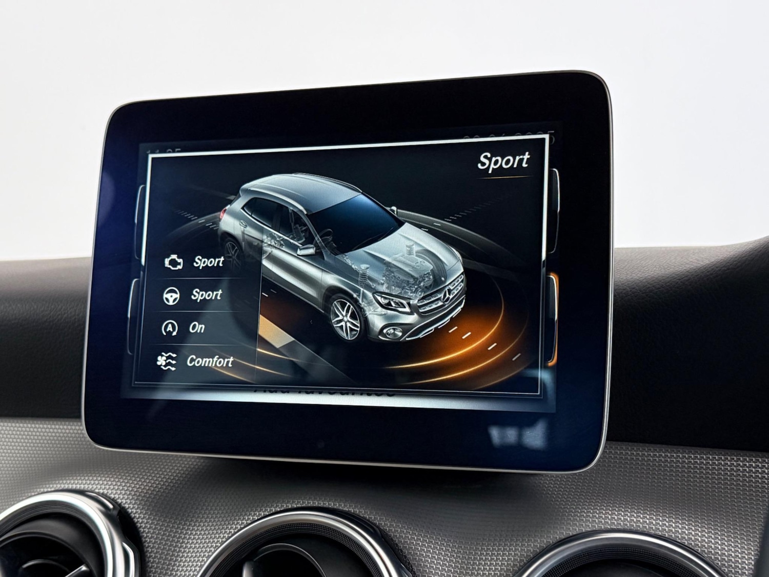 Used Mercedes-Benz GLA 2017 for sale - 77984728: Photo 24