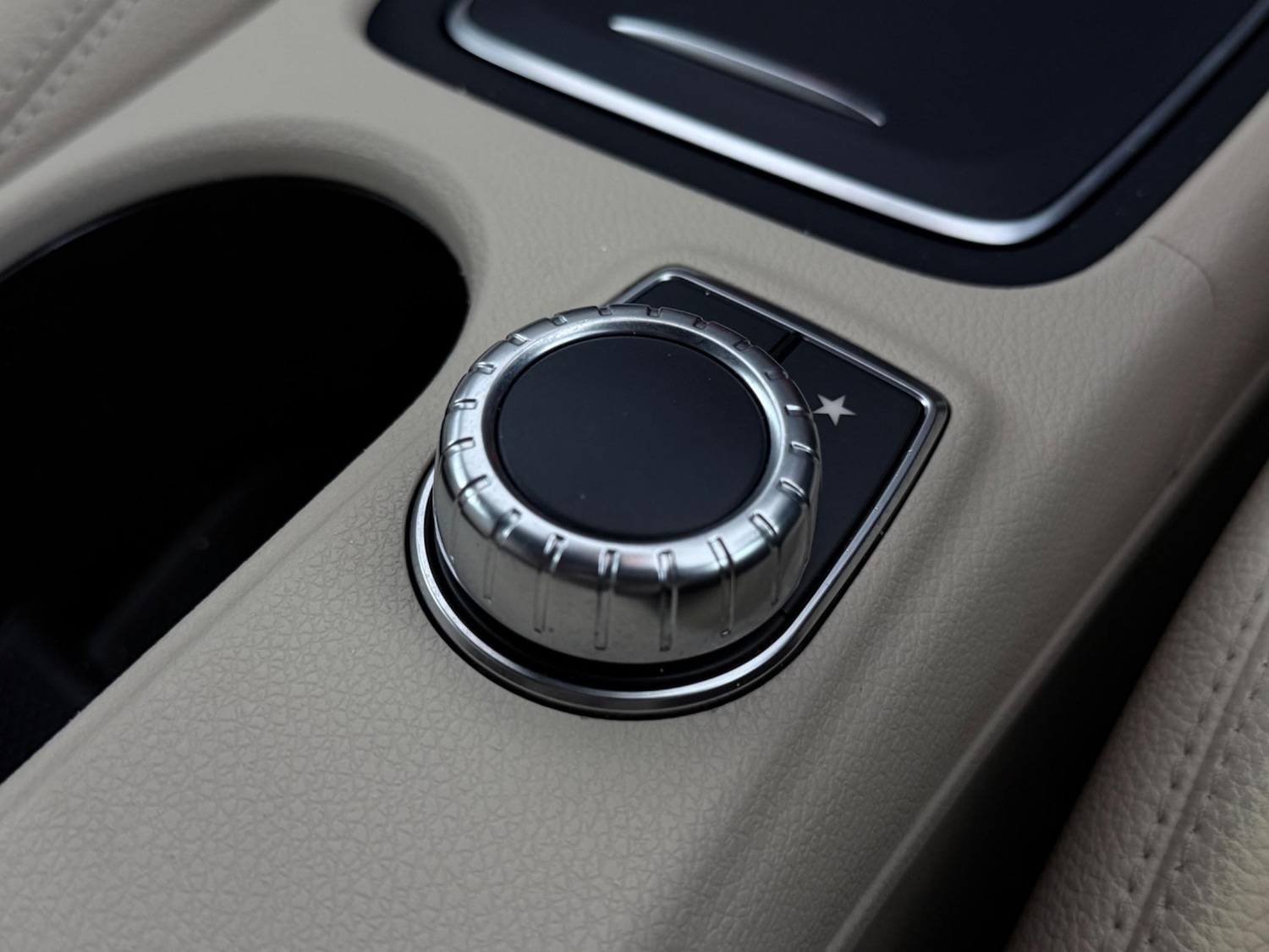 Used Mercedes-Benz GLA 2017 for sale - 77984728: Photo 28