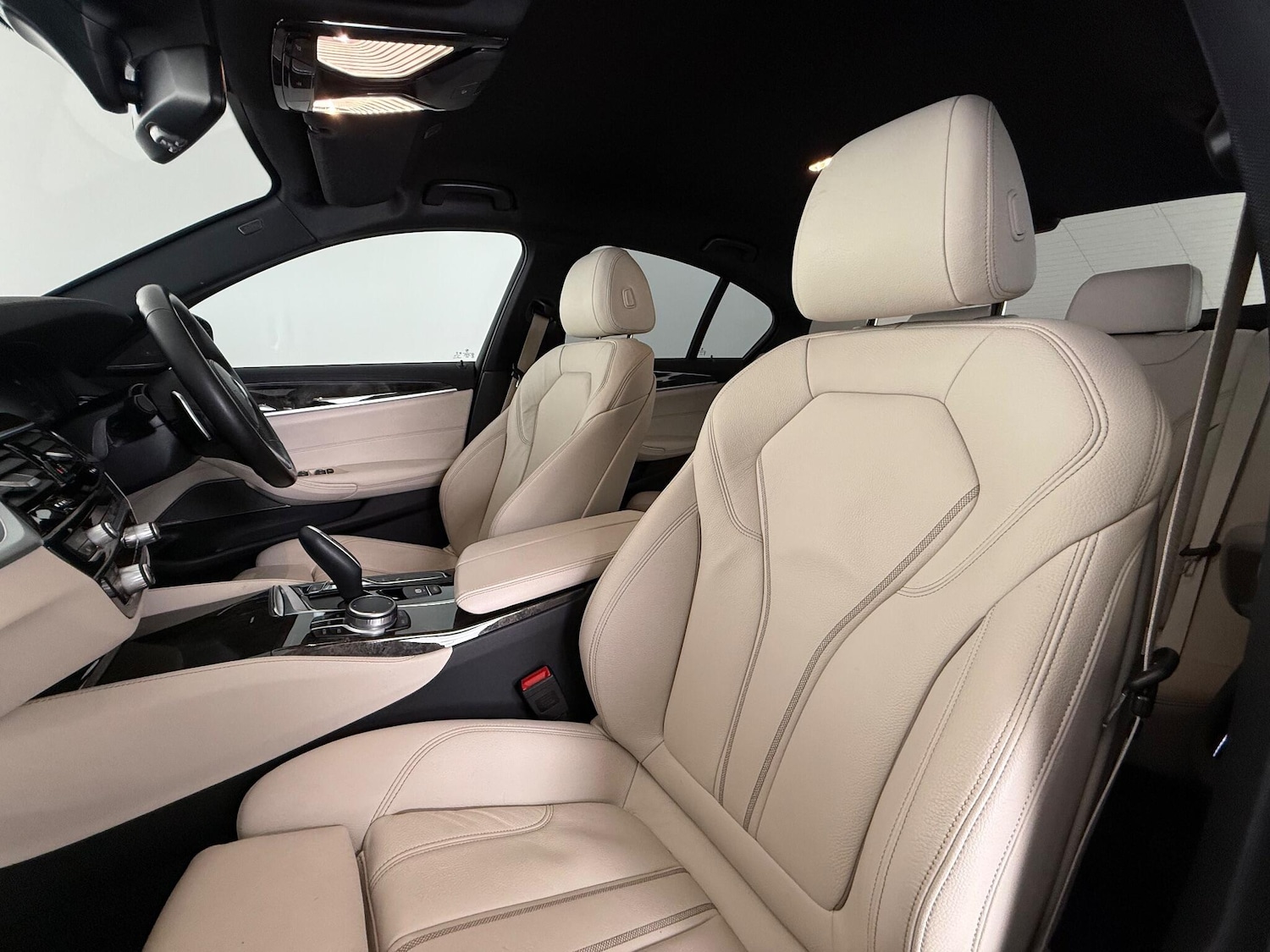 Used BMW 5 Series 2019 for sale - 77180934: Photo 13