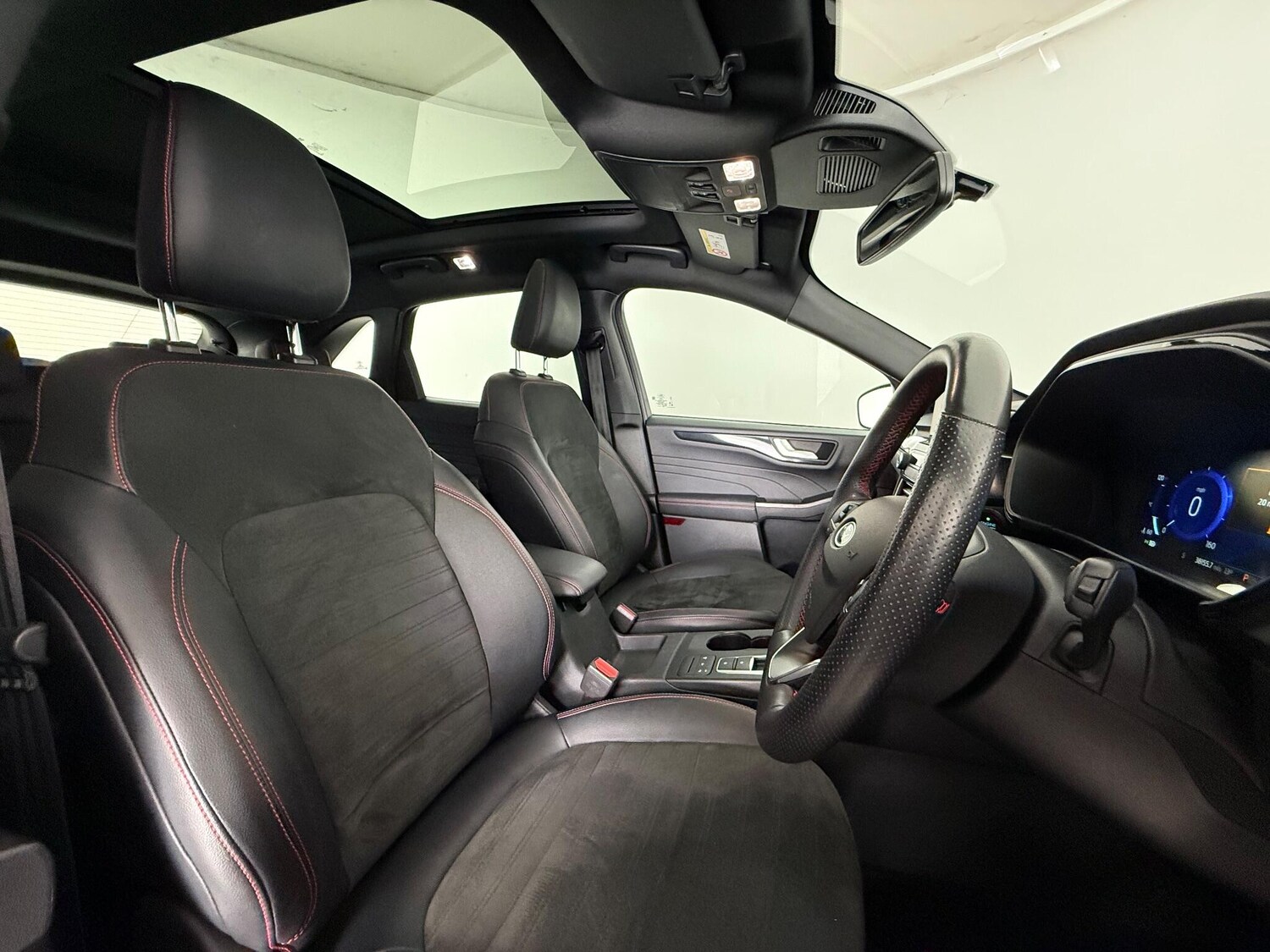 Used Ford Kuga 2022 for sale - 76468783: Photo 15