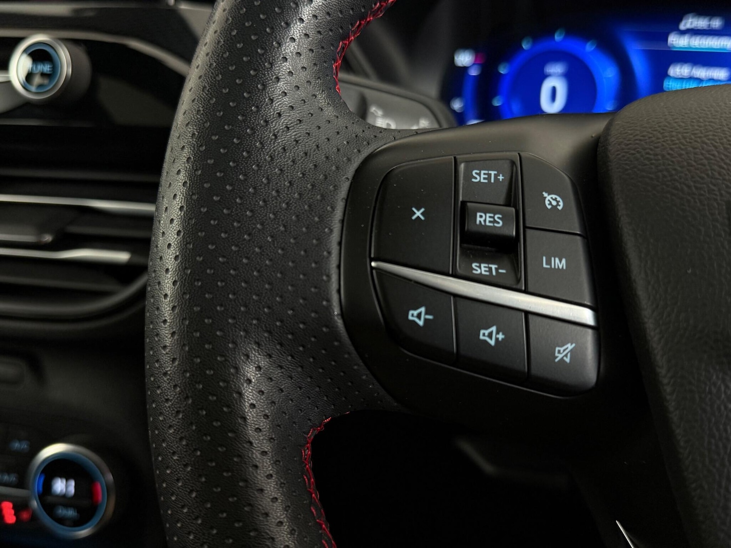 Used Ford Kuga 2022 for sale - 76468783: Photo 27