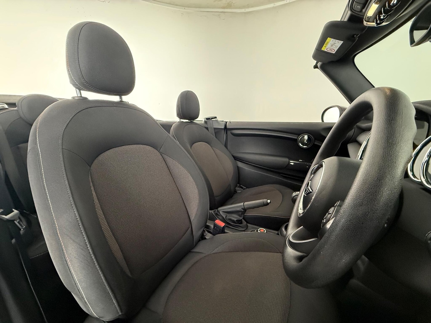 Used MINI Convertible 2018 for sale - 77181200: Photo 16