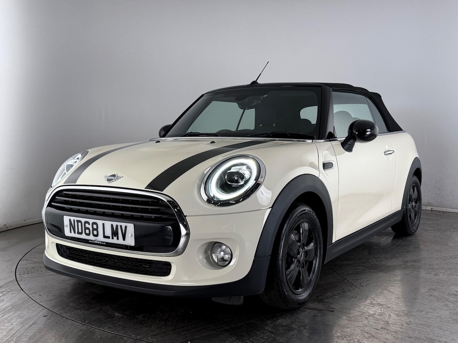 Used MINI Convertible 2018 for sale - 77181200: Photo 33