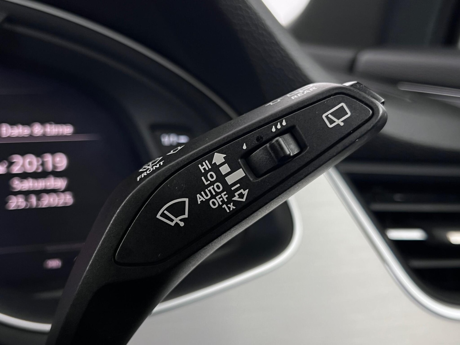 Used Audi SQ7 2016 for sale - 77180923: Photo 26