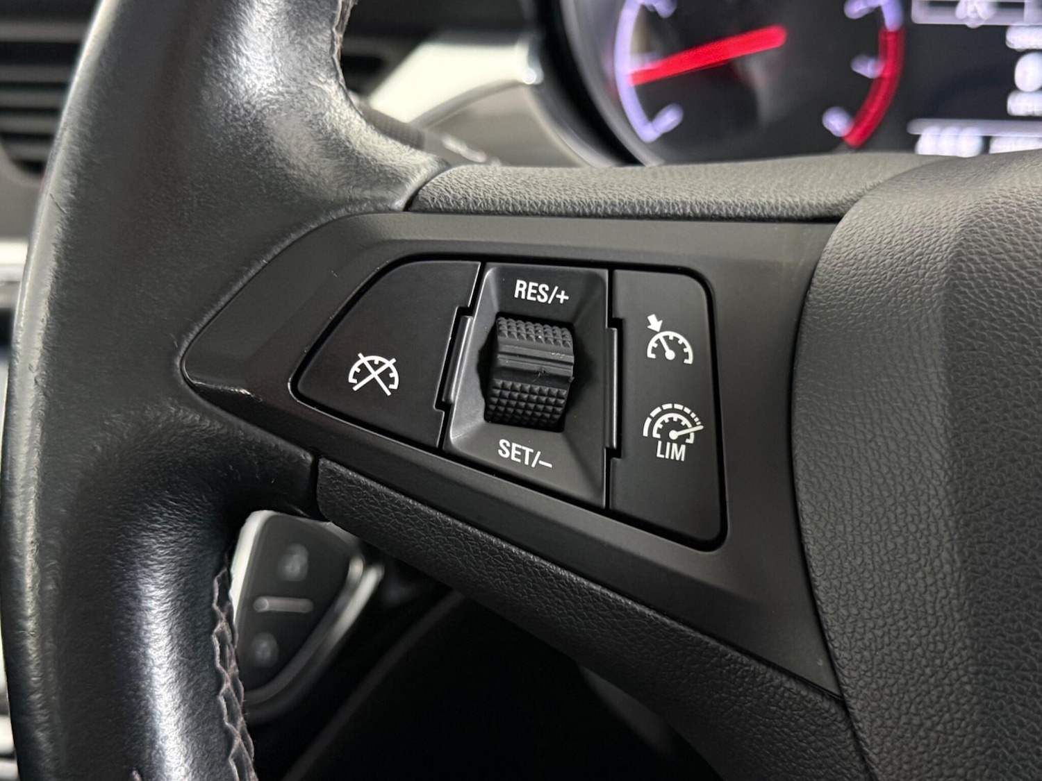 Used Vauxhall Corsa 2016 for sale - 77710624: Photo 18