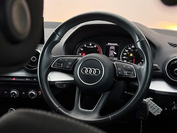 Used Audi Q2 2017 for sale - 78609613: Photo