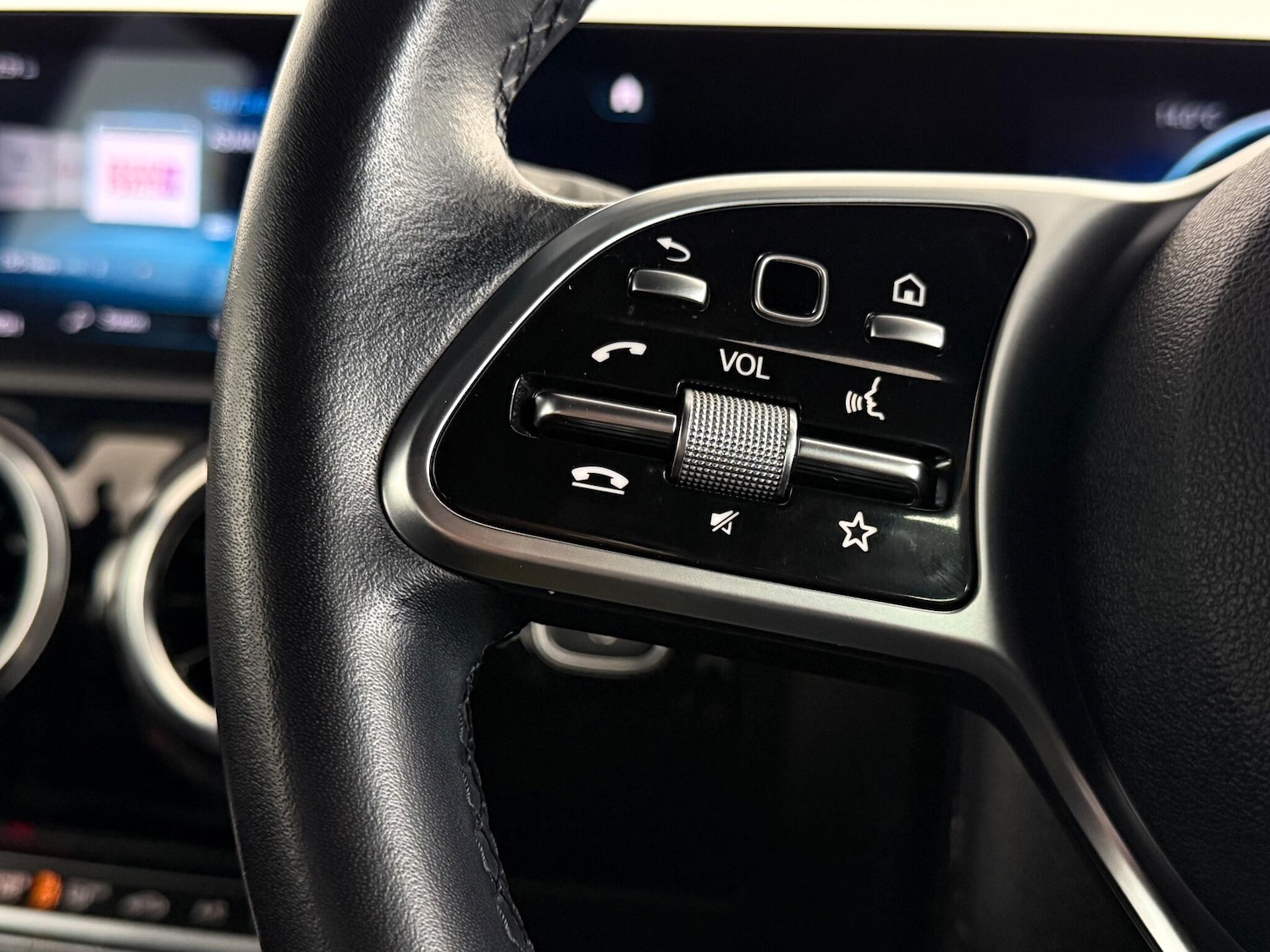 Used Mercedes-Benz A-Class 2022 for sale - 77246316: Photo 16