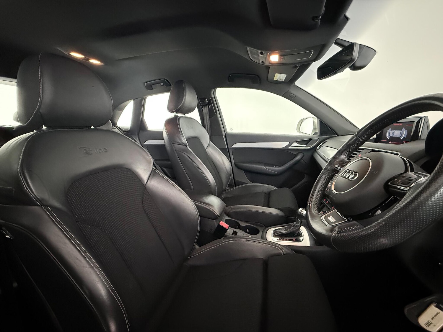 Used Audi Q3 2017 for sale - 76468568: Photo 15