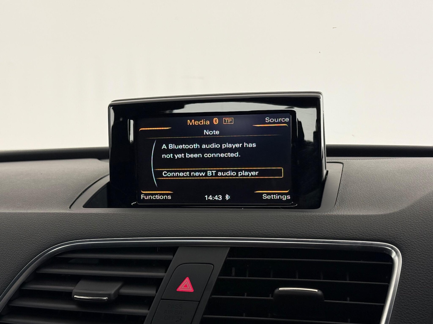 Used Audi Q3 2017 for sale - 76468568: Photo 31