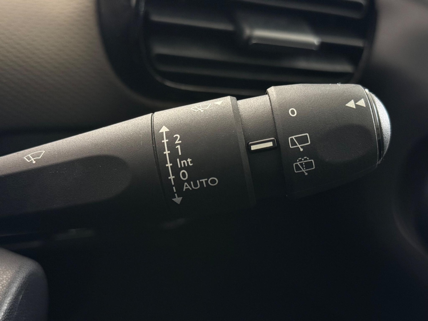 Used Citroen C4 Cactus 2020 for sale - 77497674: Photo 21