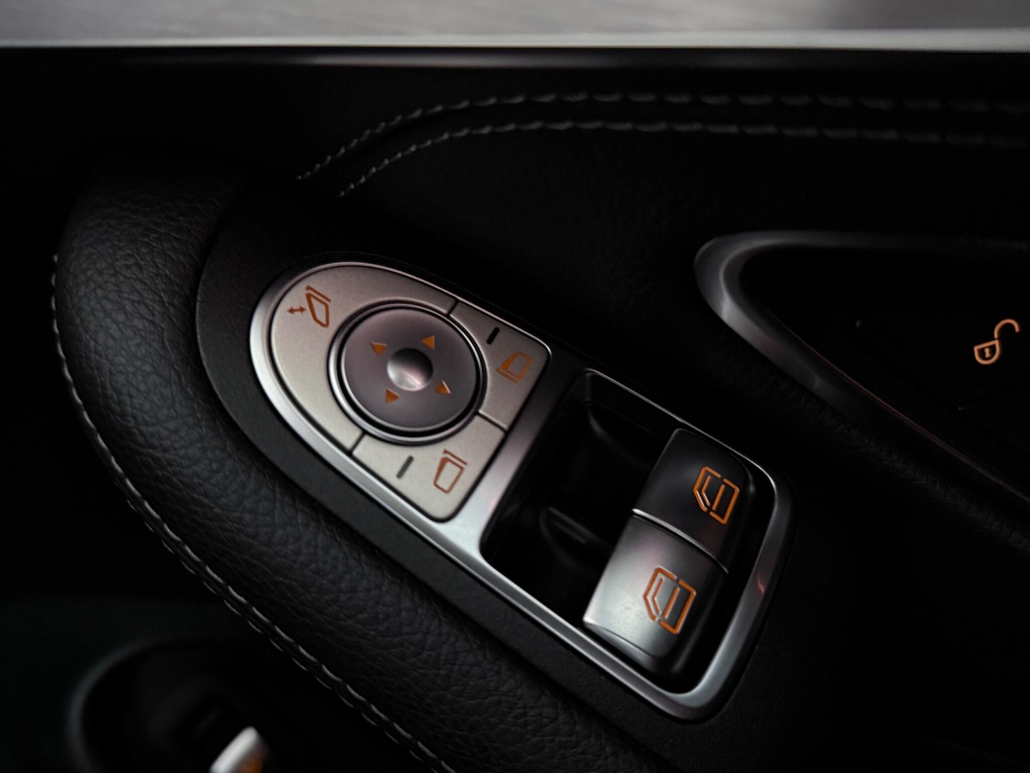 Used Mercedes-Benz C Class 2020 for sale - 77181298: Photo 29