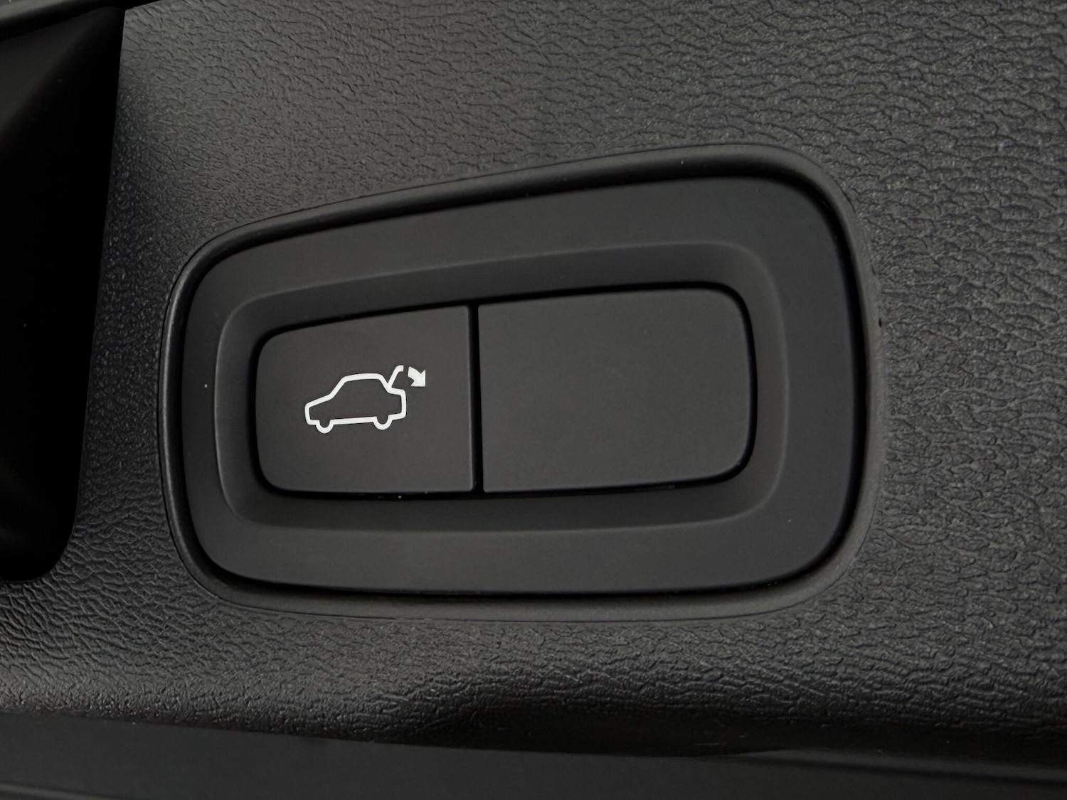 Used Volvo XC60 2019 for sale - 77260487: Photo 10