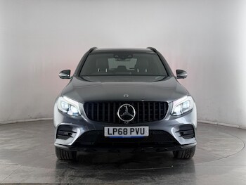 Used Mercedes-Benz GLC 2018 for sale - 77259940: Photo