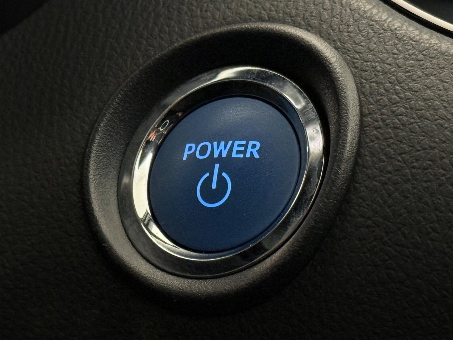 Used Toyota C-HR 2023 for sale - 77776213: Photo 16